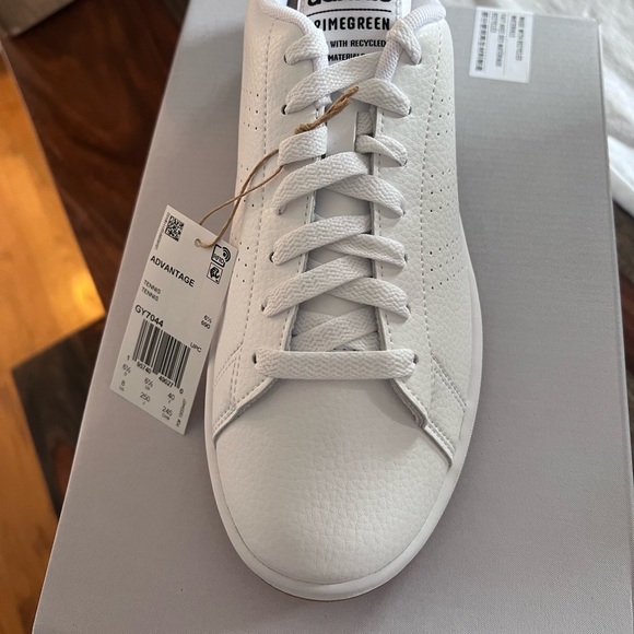 Adidas Advantage Tennis Shoes - Picture 1 of 5